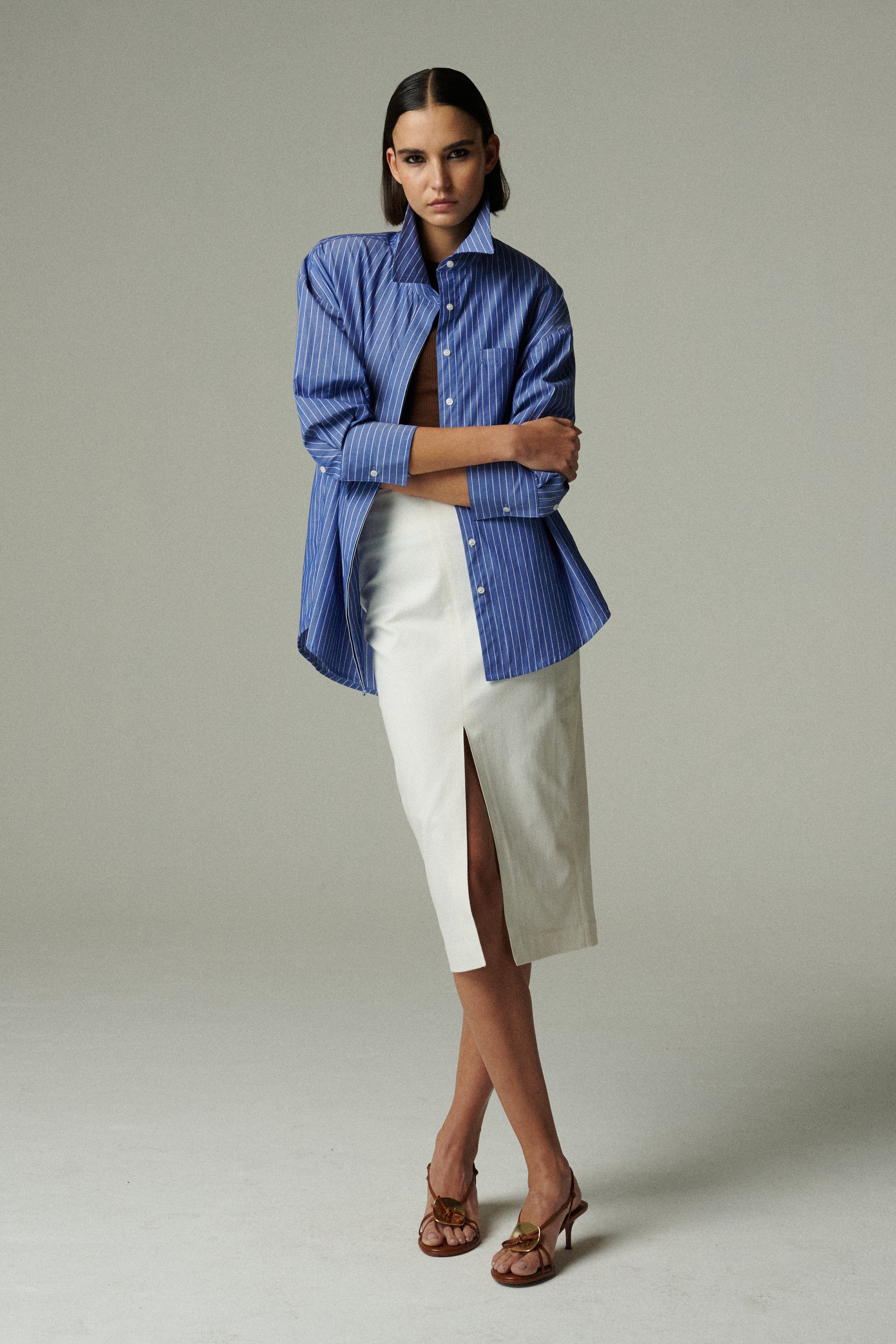 LOOK_11