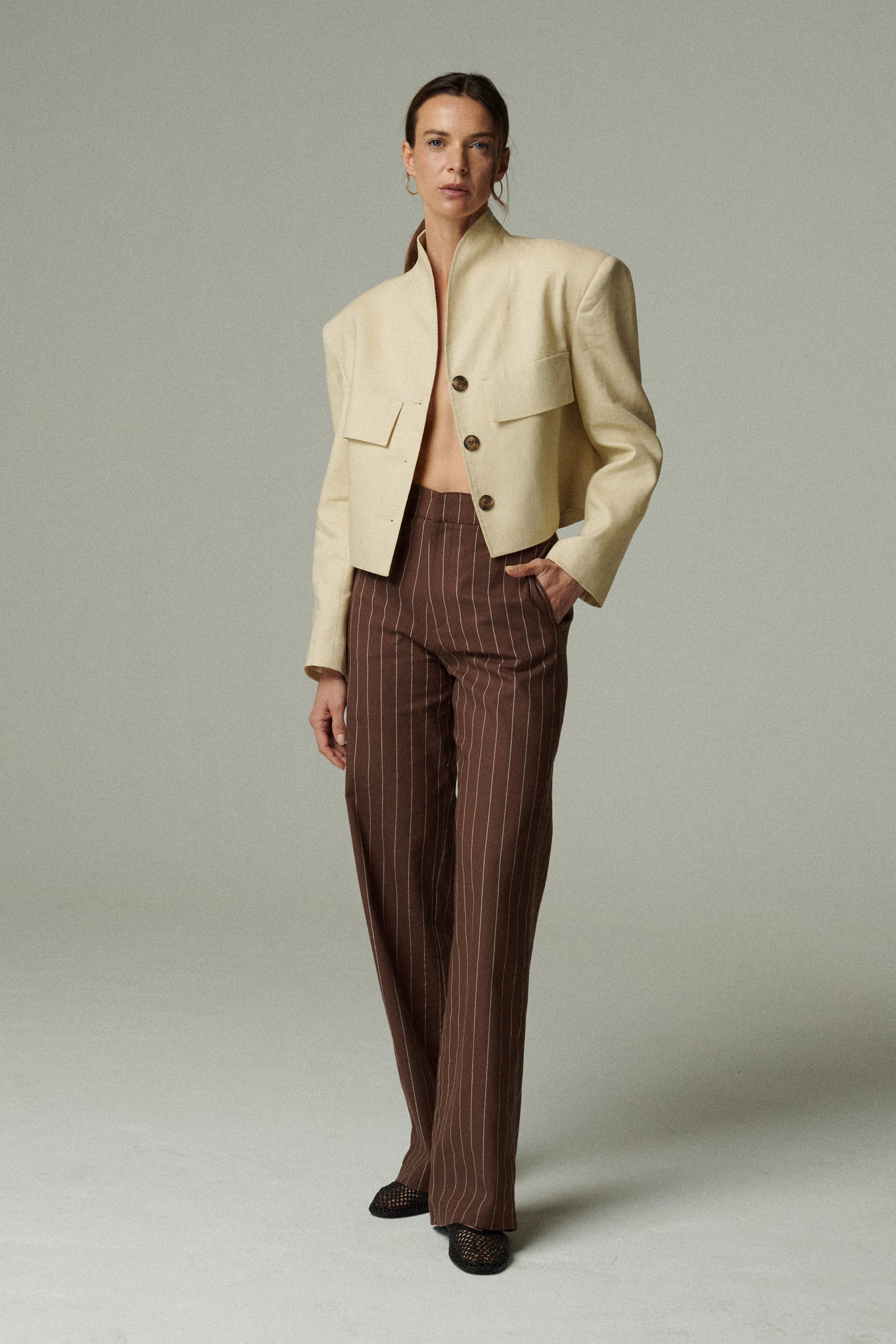 LOOK_18