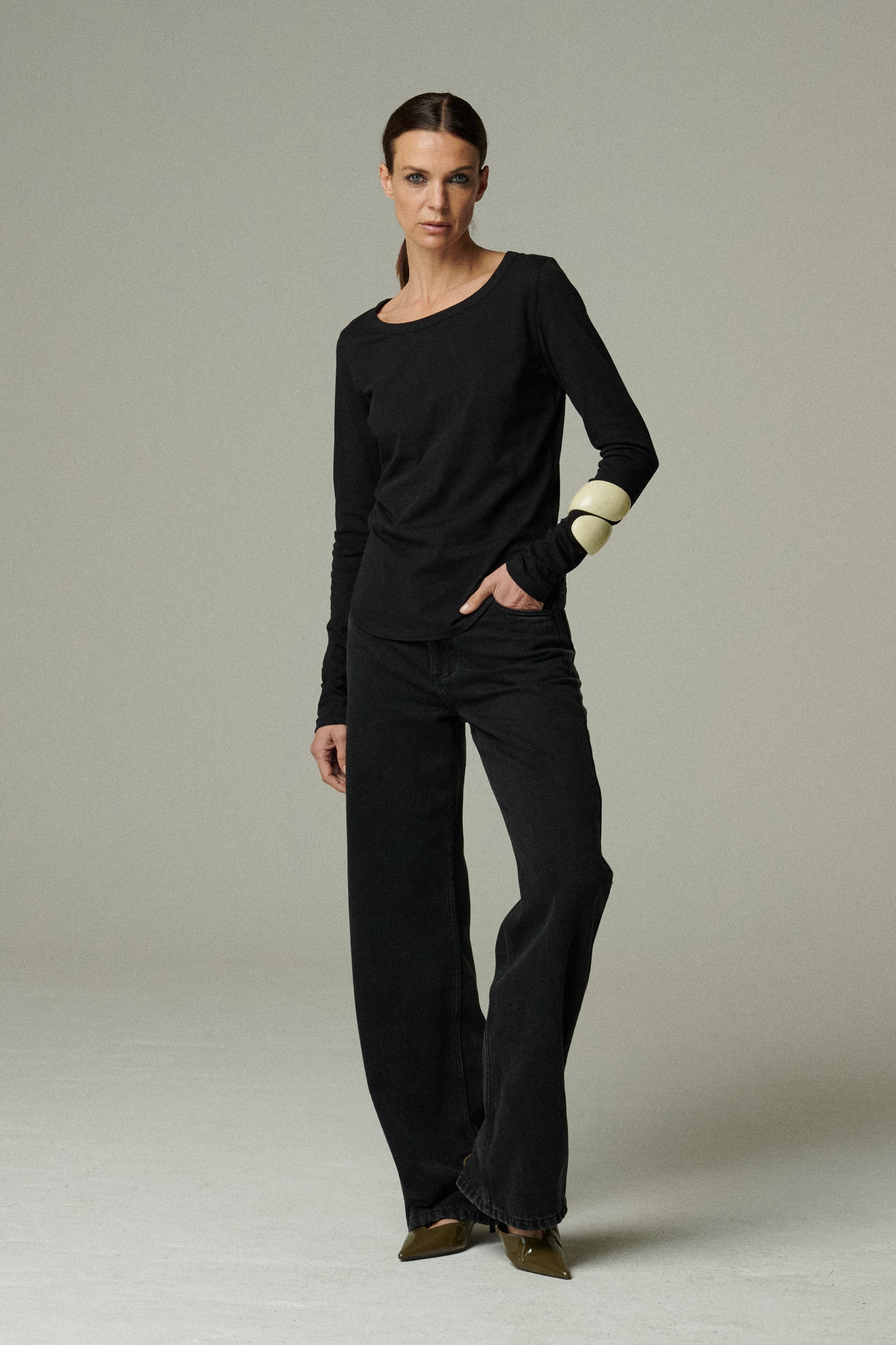 LOOK_36